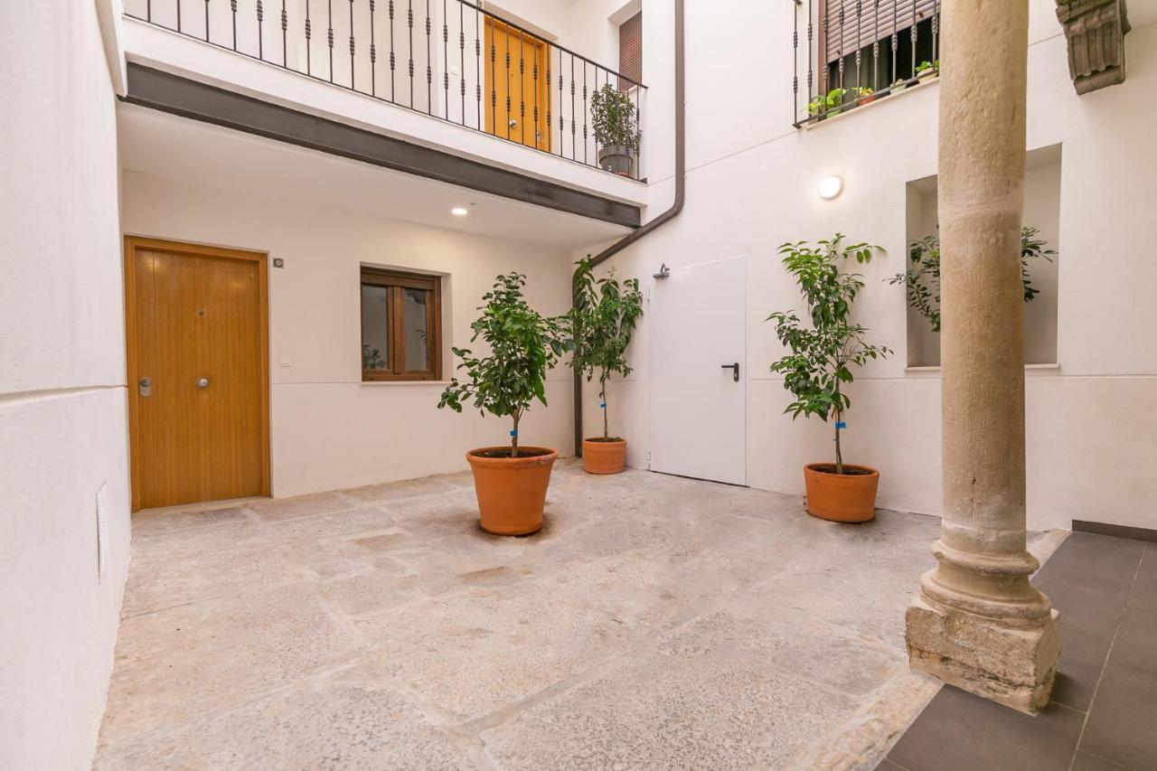 Centrico Y Moderno Con Piscina Y Parking Leilighet Jaén Eksteriør bilde